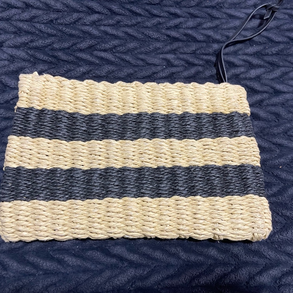 Gap clutch